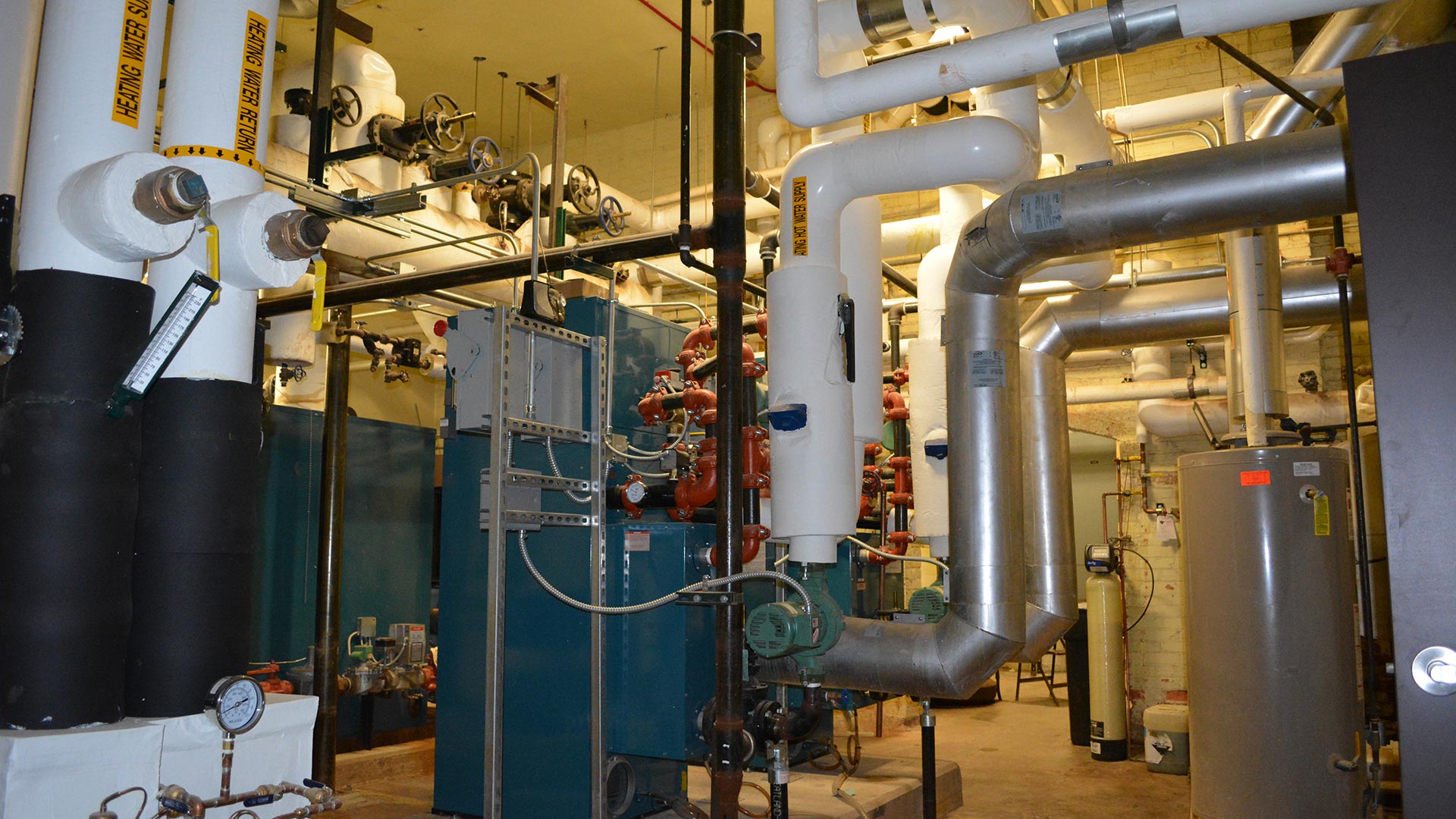 Hometown Plumbing and Heating Quad Cities Iowa Projects Garfield Elementary School mechanical piping