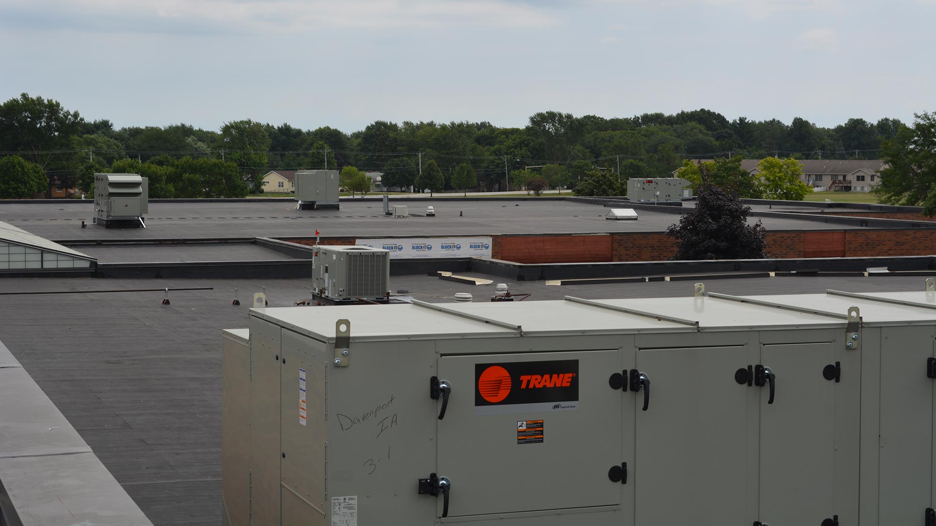 Hometown Plumbing and Heating Quad Cities Iowa Projects Wood Intermediate School rooftop